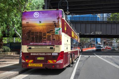 Sydney, Avustralya - 9 Ocak 2019 'da Sidney, Avustralya' da şehir tur otobüsü.