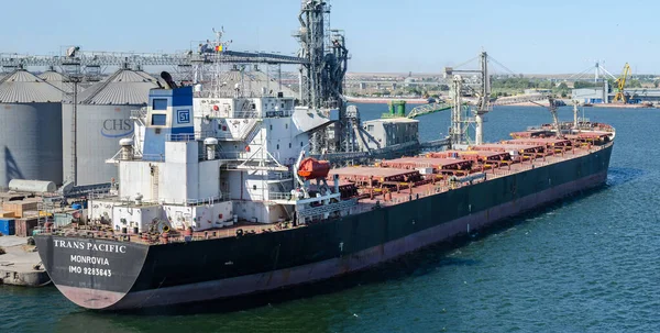 Constanta Ρουμανία Αυγούστου Πλοίο Μεταφοράς Φορτίου Χύδην Στο Λιμάνι Της — Φωτογραφία Αρχείου