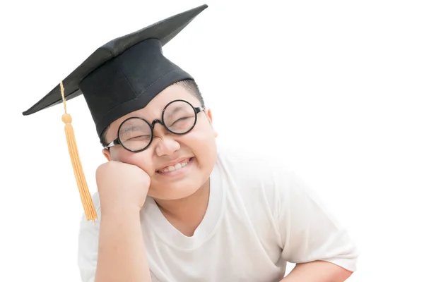 Szkoła dziecko absolwent uśmiech z kasztana na białym tle — Zdjęcie stockowe