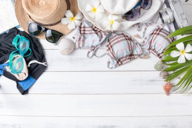 aksesuarlar hazırlamak ve öğeleri yaz gezisi için seyahat