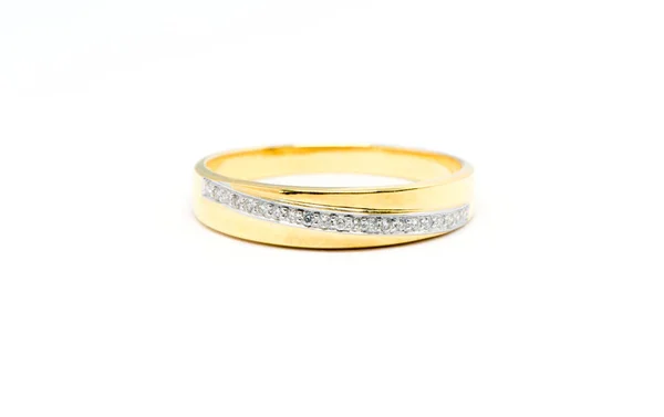 Όμορφο χρυσό δαχτυλίδι με διαμάντι απομονωμένες — Φωτογραφία Αρχείου