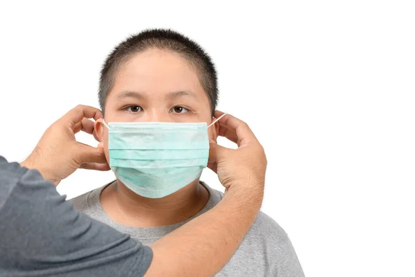 Padre Enseñar Hijo Usar Una Máscara Correctamente Podría Prevenir Covid — Foto de Stock
