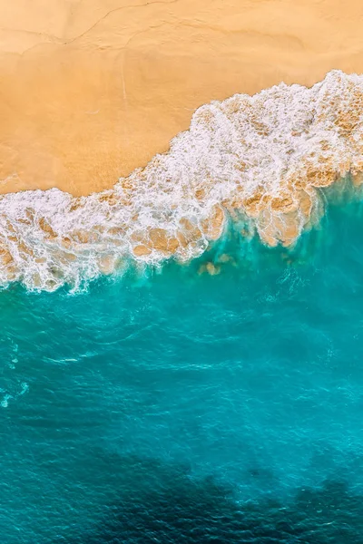 Beautiful Sandy Beach Turquoise Sea Vertical View Drone View Tropical — 스톡 사진