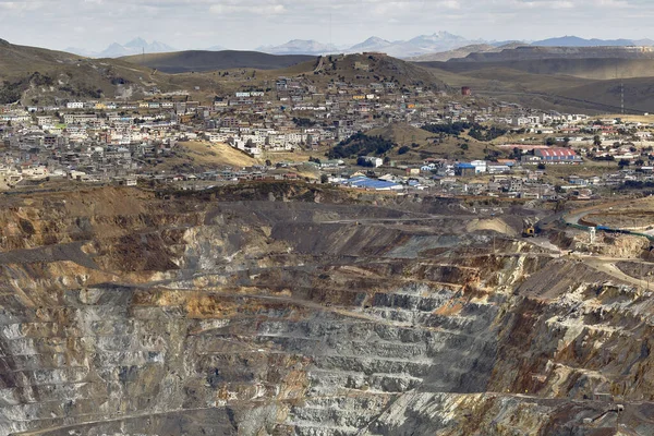 Tajo abierto — Stock Photo © Jonathan_Chancasana 323107686