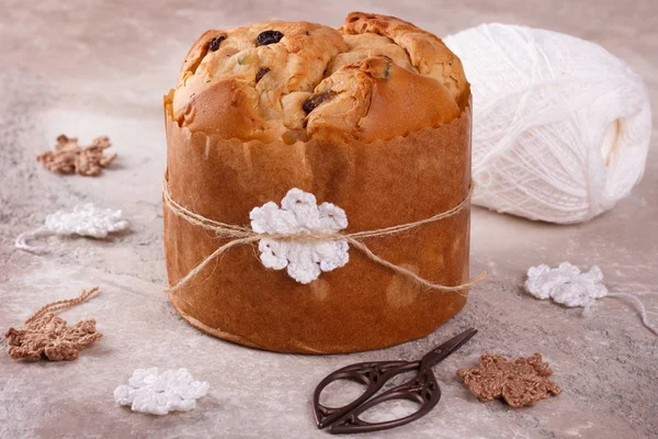 Panettone pan dulce pan pan tradicional para Navidad — Foto de Stock