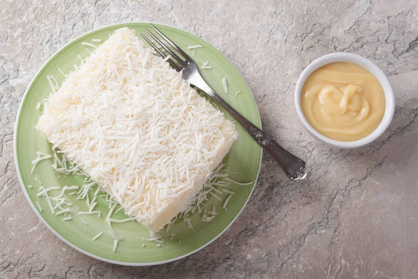 Pudín de arroz dulce con coco y leche condensada — Foto de Stock