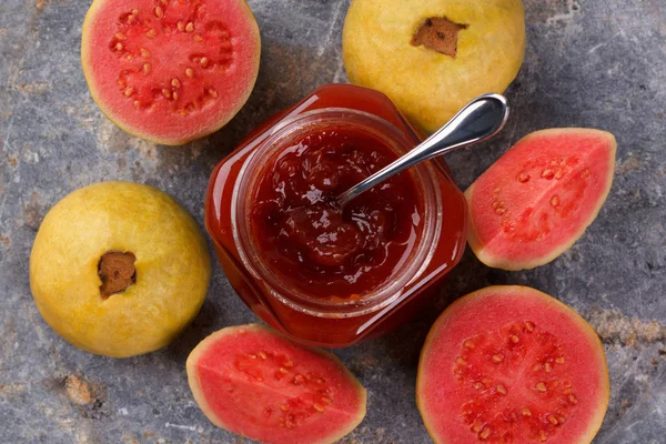 Brazil desszert goiabada - jam a guava — Stock Fotó