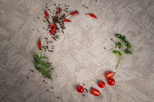 Baharat Sebze Seçimi Yemek Yapmak Için Gerekli Malzemeler Siyah Tahtada — Stok fotoğraf