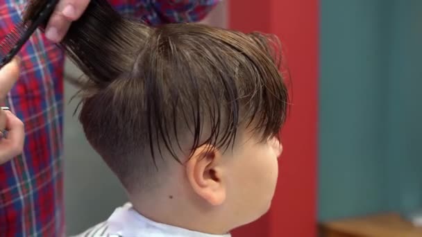 3,464 Hair style boy Videos, Royalty-free Stock Hair style boy Footage | Depositphotos 3,464 Hair style boy Videos, Royalty-free Stock Hair style boy Footage | Depositphotos