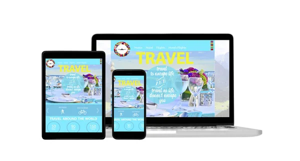 Dispositivos sensibles aislados que muestran el sitio web de la agencia de viajes —  Fotos de Stock