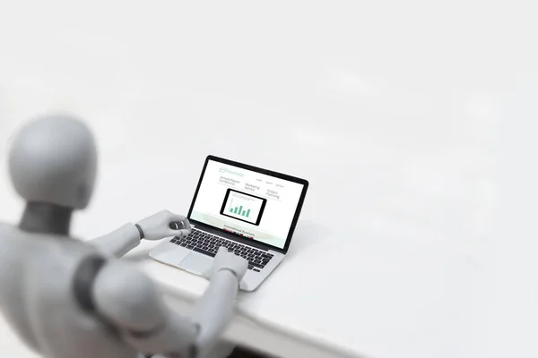 Robot consultanță site-ul finanțelor — Fotografie, imagine de stoc