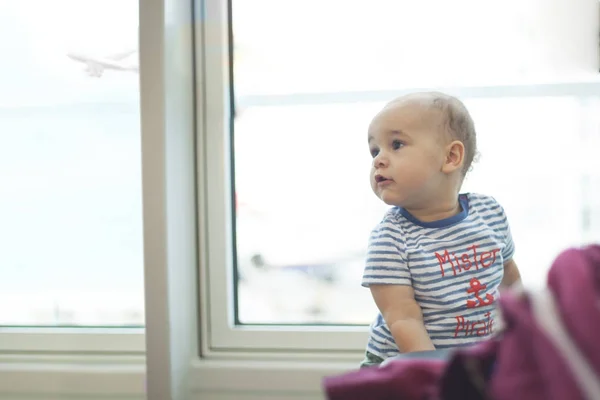 Familie Aeroport — Fotografie, imagine de stoc