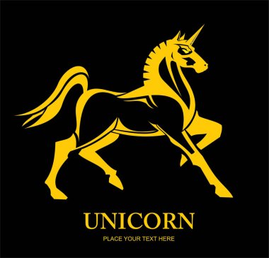 Ayakta sarı tek boynuzlu at, tek boynuzlu at sarı siyah.