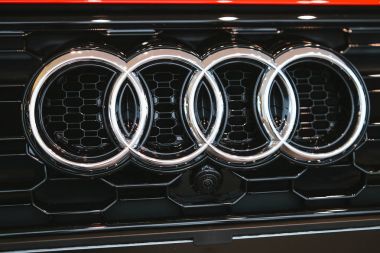 Minsk, Belarus 14 Mart 2018: Audi Rs5 spor Minsk Bayi Merkezi