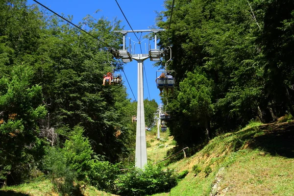 Bariloche Argentina February 2019 Chair Lifts Carrying People View Point — Stock Photo, Image