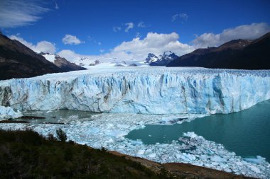 Muhteşem Perito Moreno Buzulu 'ndan bir manzara, Arjantin Patagonya.