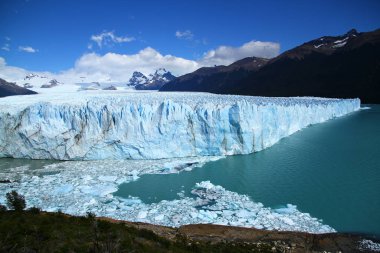 Muhteşem Perito Moreno Buzulu 'ndan bir manzara, Arjantin Patagonya.