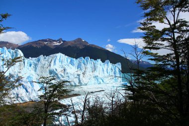 Muhteşem Perito Moreno Buzulu 'ndan bir manzara, Arjantin Patagonya.