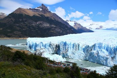 Muhteşem Perito Moreno Buzulu 'ndan bir manzara, Arjantin Patagonya.