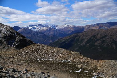  Ushuaia, Arjantin, manzara, dağların tepeleri.