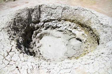 El Tatio Gayzerleri, Şili 'nin kraterlerine yakın çekim görüntüsü