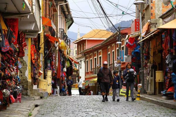 Paz Bolivia 2019 거리의 풍경은 기념품 가게들로 있습니다 이곳은 도시의 — 스톡 사진