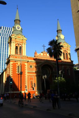 Santiago, Şili 'deki saat kulesi.