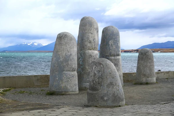 Puerto Natales Sahilindeki Anıtı Şili — Stok fotoğraf