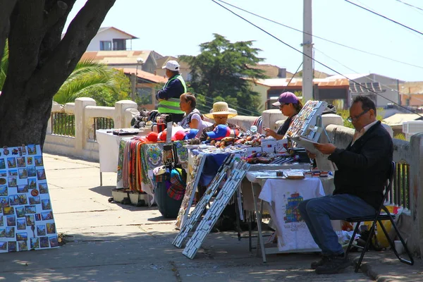 Πωλητές Μια Άποψη Του Δρόμου Από Valparaiso Οποία Είναι Τρίτη — Φωτογραφία Αρχείου