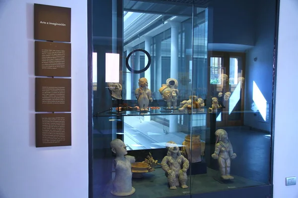 前哥伦比亚艺术博物馆 智利圣地亚哥 2019年3月5日 前哥伦比亚艺术博物馆的内部景观 展出了前哥伦比亚文化和文明的文物 — 图库照片