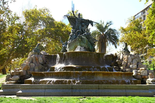 Fuente Alemana Parque Forestal Honra Gran Población Inmigrante Alemana Santiagos —  Fotos de Stock