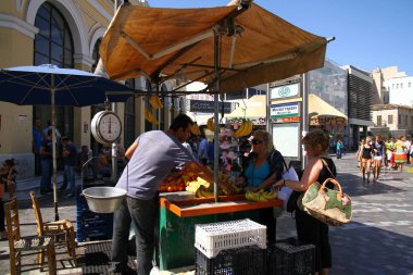 Atina ve Yunanistan 'daki sokak satıcılarının manzarası