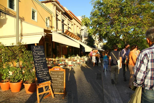 Una Vista Desde Las Calles Monastiraki Punto Encuentro Popular Para — Foto de Stock