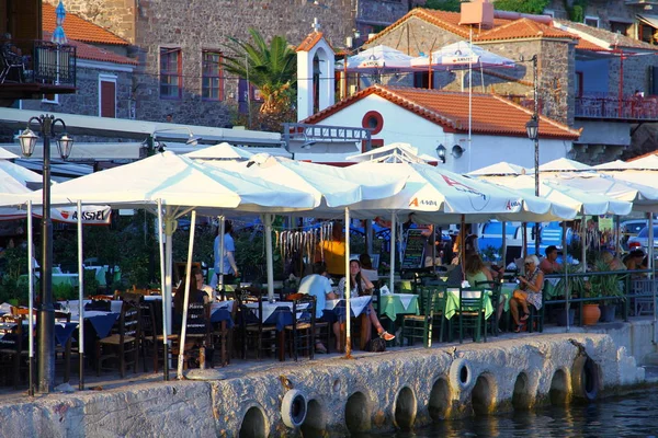 Lesvos Griekenland Augustus 2018 Uitzicht Vanaf Haven Van Molyvos Vol — Stockfoto