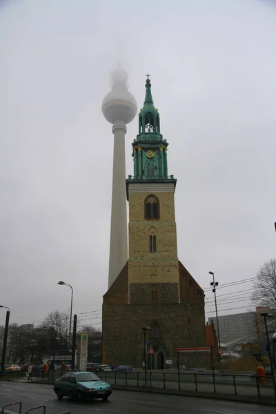 Berli Almanya Şubat 2015 Mary Kilisesi Berlin Televizyon Kulesi Sisin — Stok fotoğraf