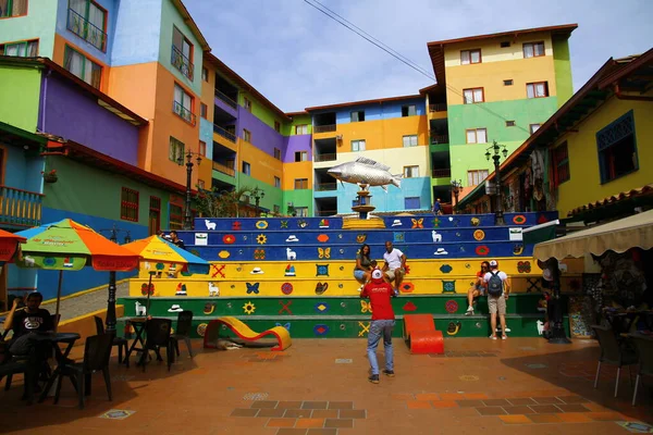 Guatape Town Antioquia Colombia May 2019 Street View Guatape Well — Stock Photo, Image