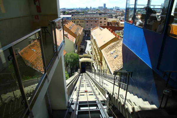 Zagreb Croatia Setembro 2016 Funicular Zagreb Mais Antigo Transporte Público — Fotografia de Stock