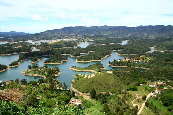 Μια Όμορφη Πανοραμική Θέα Της Λίμνης Penol Reservoir Από Γιγαντιαίο — Φωτογραφία Αρχείου