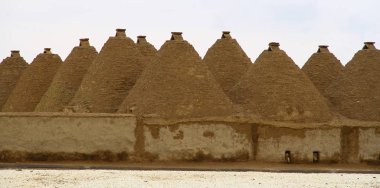 Harran Şanlıurfa 'daki geleneksel Harran evleri.