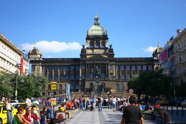 PRAG, CZECH Cumhuriyet - 23 Mayıs 2009. Prag 'daki Wencelas Meydanı' ndan bir manzara.