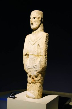 Şanlıurfa Müzesi, Şanlıurfa, Türkiye - 20 Ekim 2018. Arkeoloji müzesinden genel bir görüş. Tüm bulgular kronolojik sırayla gösterilir.