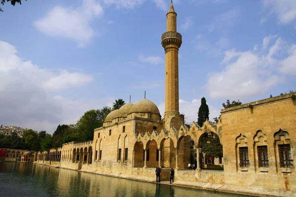 Balikligol Sanliurfa Turkey Mešita Balikligol Rybí Jezero — Stock fotografie