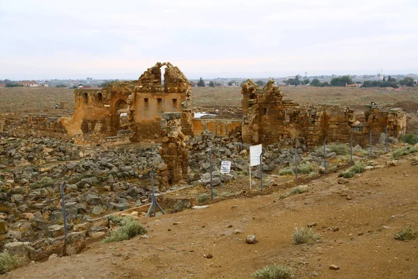 Harran Sanliurfa Turkey Outubro 2018 Vista Das Ruínas Universidade Mais — Fotografia de Stock