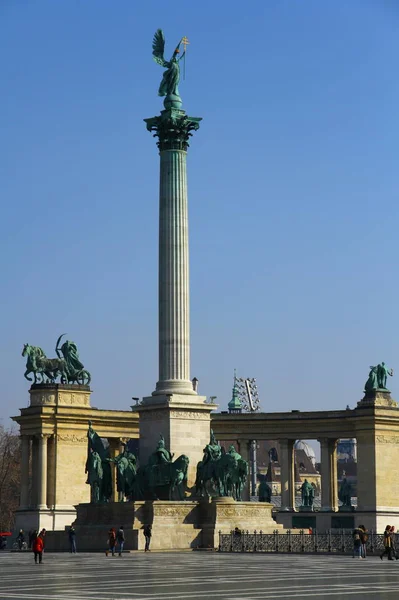 Budapest Hungary February 2015 View Heroes Square Which Largest Most — Stock Photo, Image