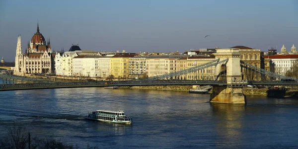 Ungerska Parlamentsbyggnaden Budapest — Stockfoto