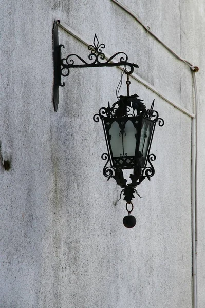 Вид Вуличну Лампу Місті — стокове фото