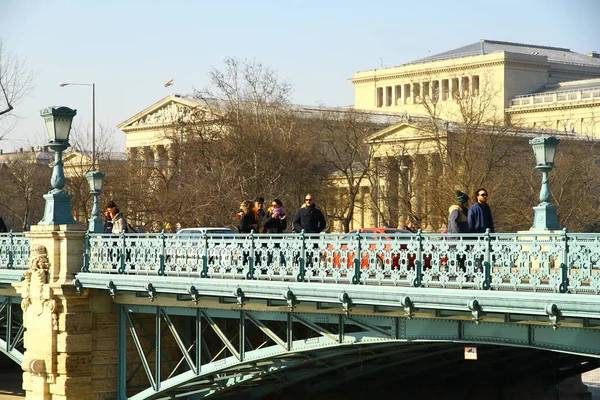 Kedjebron Som Förbinder Buda Och Pest Västra Och Östra Sidan — Stockfoto