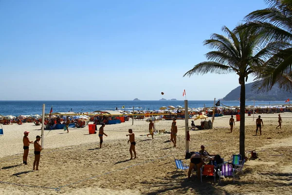 Ipanema Beach Rio Janeiro Brezi Şubat 2014 Nsanlar Sahilde Dinleniyor — Stok fotoğraf