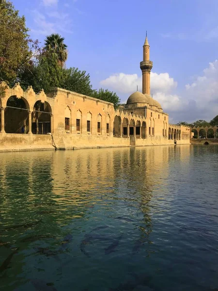 Balikligol Sanliurfa Turquía Mezquita Balikligol Lago Los Peces —  Fotos de Stock