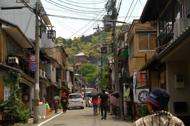 Kyoto caddeleri, binaların cepheleri, Japonya